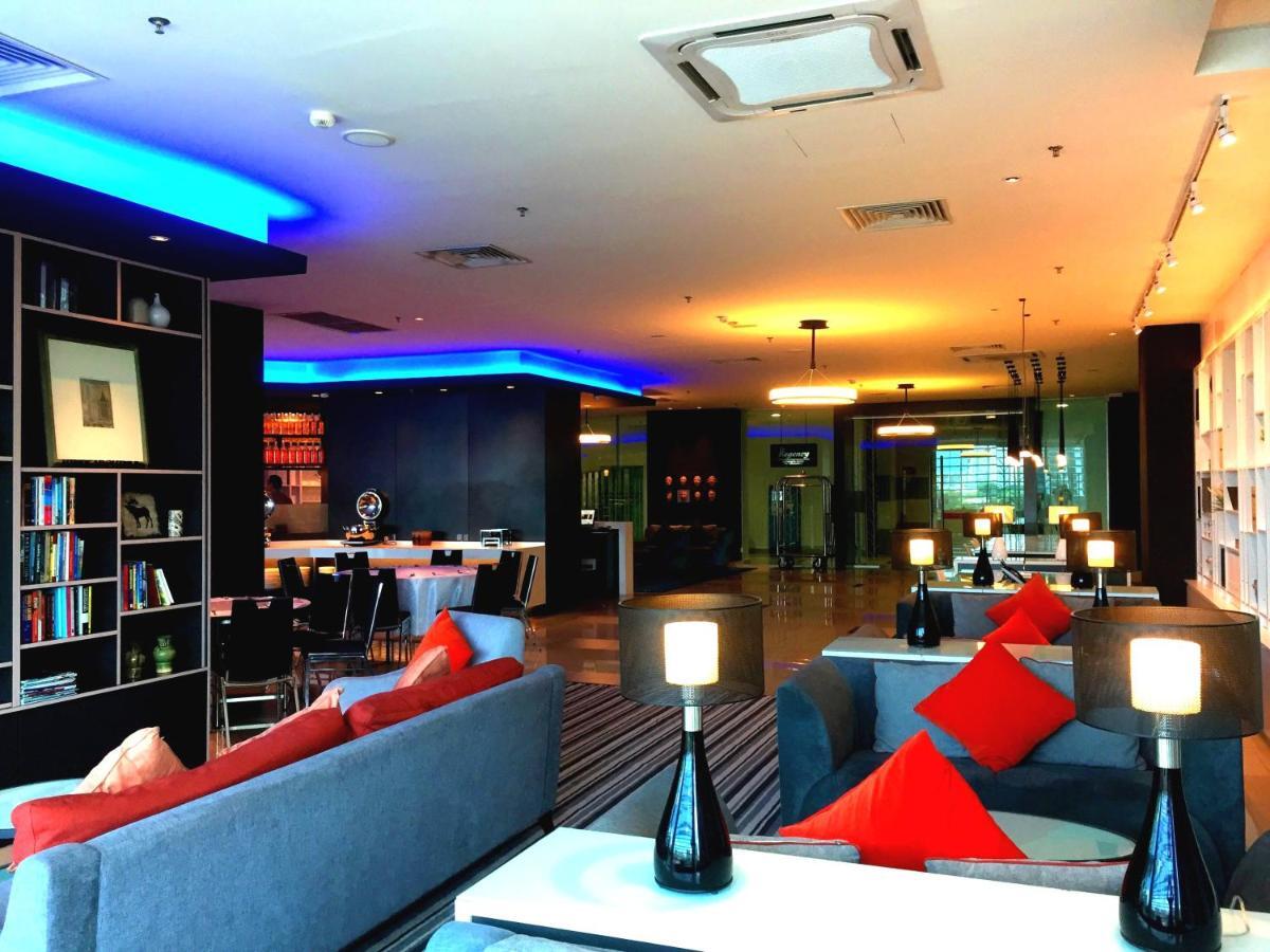 The Regency Scholar'S Hotel Kuala Lumpur Exteriör bild